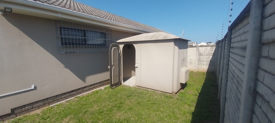 2 Bedroom Property for Sale in Gonubie Eastern Cape